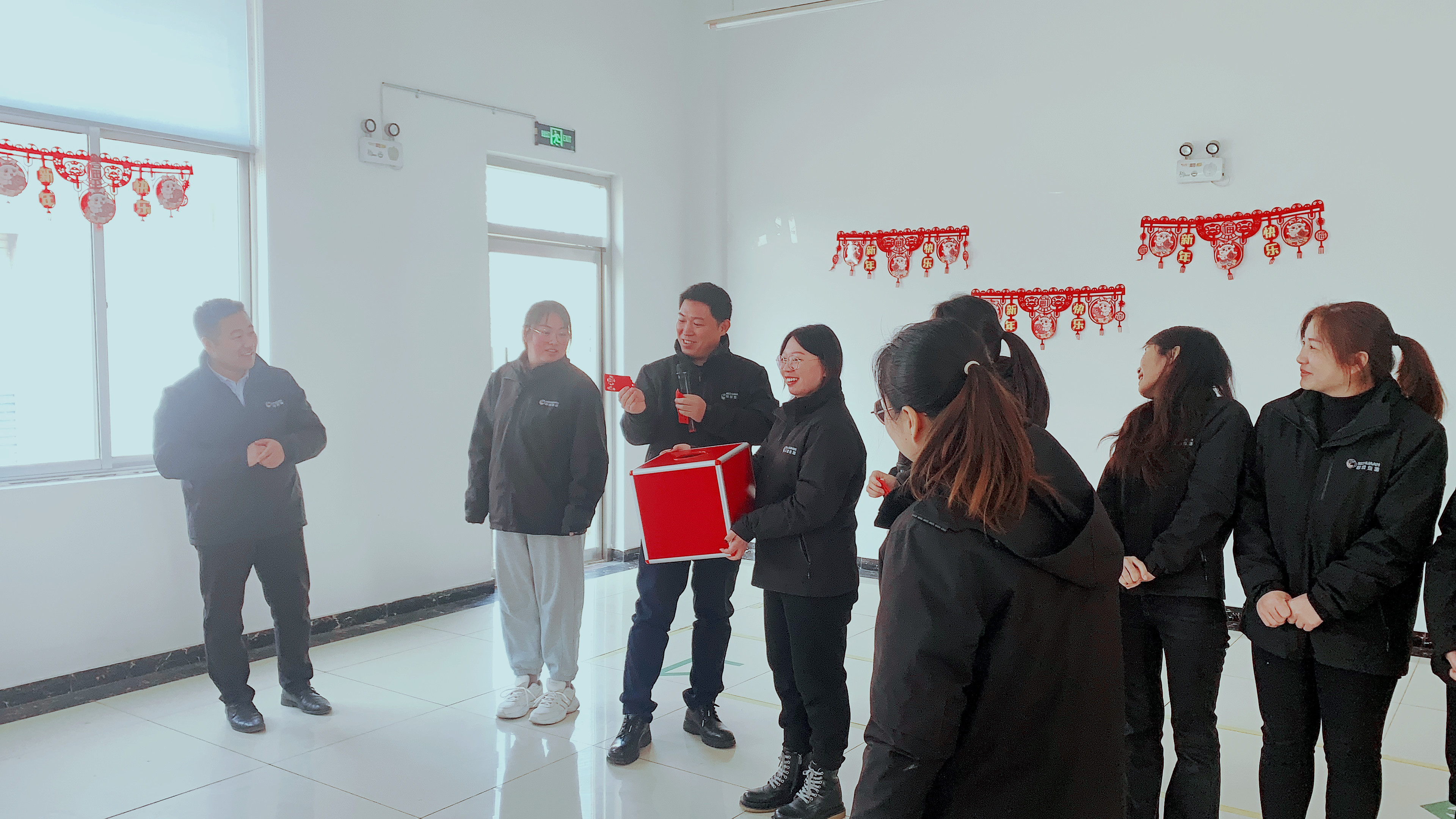 1675817683851735.jpg 1675817683851735.jpg